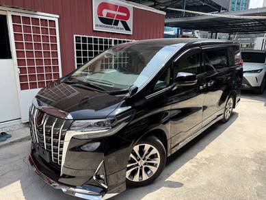 Toyota Alphard X in Bandar Puteri Puchong, SGR