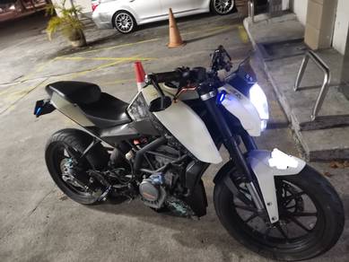 KTM 200 Duke