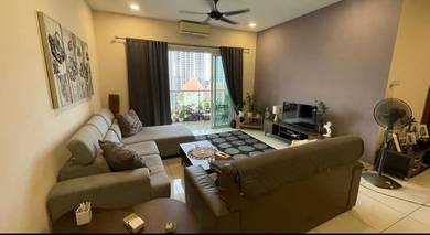 Condominium For Sale in Royal Regent (Sri Putramas 3)