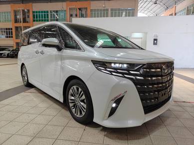 Toyota Alphard Z in Ampang Hilir, KUL
