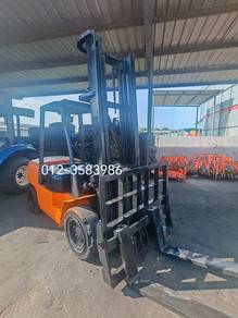 Hangcha Forklift 3 ton hinged fork(Nissan engine)
