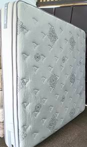King Size Tebal 11inci Spring Mattress 