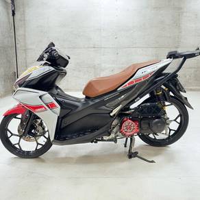Yamaha NVX