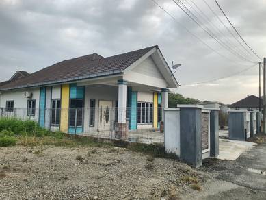 Bungalow House For Sale in Klang,SGR