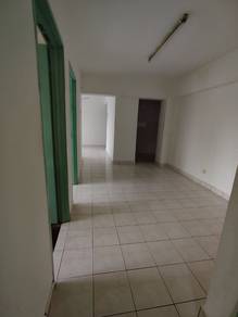 Apartment For Sale in Avenue Court