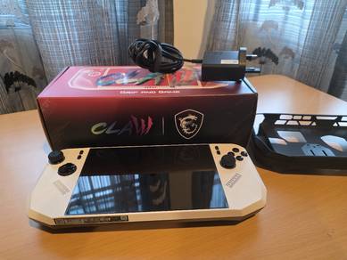 MSI CLAW A8 for sale