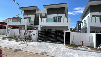 Semi-Detached House For Sale in Penampang,SBH