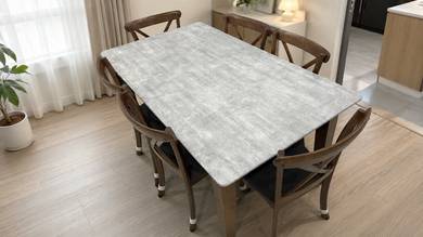 Cozy Dining Table Set
