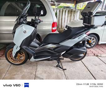 Yamaha XMAX