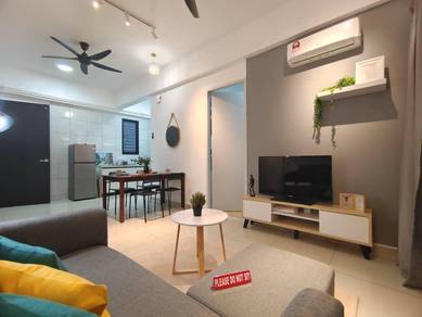 Service Residence For Sale in Praicon Tower