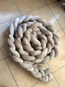 baby bumper and baby toys