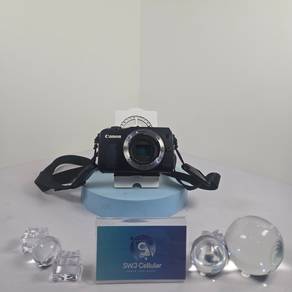 Canon EOS M