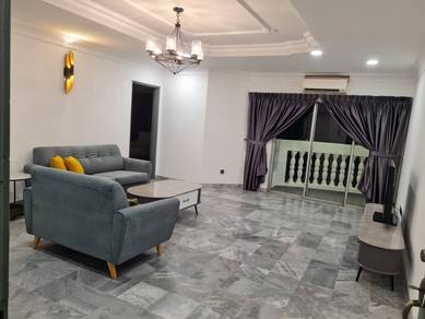 Condominium For Sale in Endah Villa
