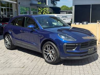 Porsche Macan FACELIFT in Petaling Jaya, SGR