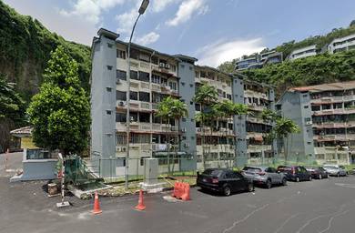 Apartment For Sale in Mutiara Court