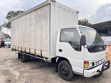 Hicom 150dxl 17'ft curtain 2011