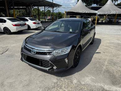Toyota Camry HYBRID LUXURY in Kajang, SGR