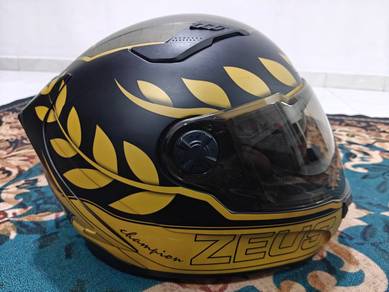 Helmet Fullface Full face Zeus untuk dijual 