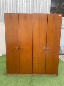 YE94B Almari Baju Kabinet 6 x 7 Feet 4 Doors Class