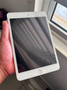 Ipad Mini 4 128GB Good Condition