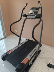 NordicTrack X3 Incline Trainer