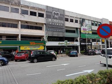Shop lot For Sale in Damansara Utama,SGR