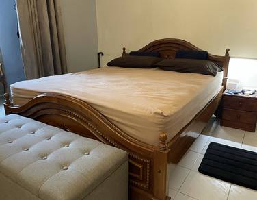 Katil Queen Kayu Jati (Katil Sahaja)
