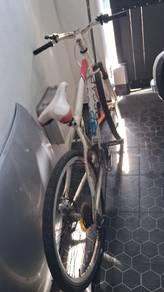 basikal untuk di jual seadanya 