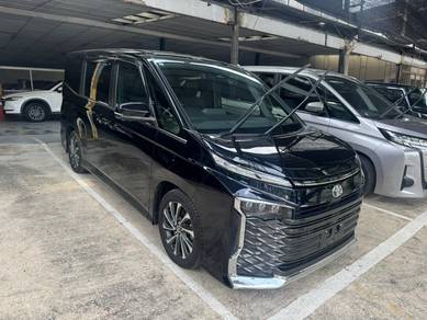 2022 Toyota Voxy S-Z
