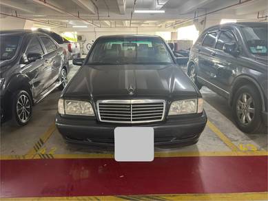 Mercedes Benz C180 180 ELEGANCE (CBU) in Setapak, KUL