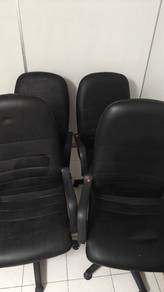 Office pvc chair x4  for sell in one price