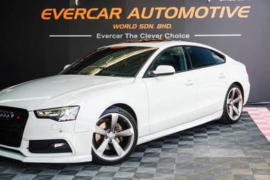 Audi A5 TFSI QUATTRO S-LINE in Sri Petaling, KUL