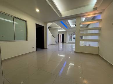 2-storey Terraced House For Sale in Seri Kembangan,SGR