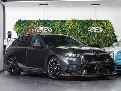 2025 BMW M5 COMPETITION