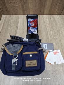 Doughnut Crossbody Binocular Bag