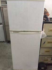 Elba 2 Pintu Doors Fridge Refrigerator Peti Sejuk