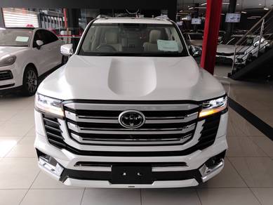 2025 Toyota Land Cruiser 300 ZX
