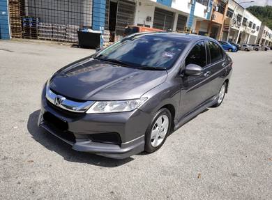 Honda City E in Serdang, SGR