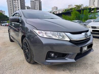 Honda City GM6 V in Bayan Baru, PNG
