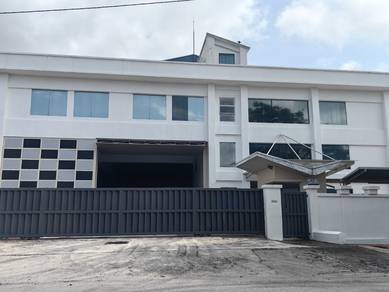 Warehouse / Factory For Sale in Puncak Alam,SGR