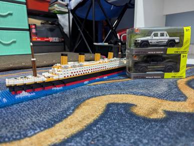 Combo set Lego and car