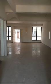 Townhouse For Sale in Teluk Kumbar,PNG
