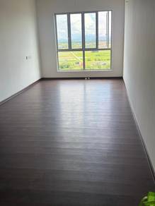 Condominium For Sale in Signature Three