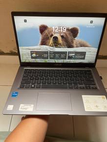 ASUS Vivobook i5