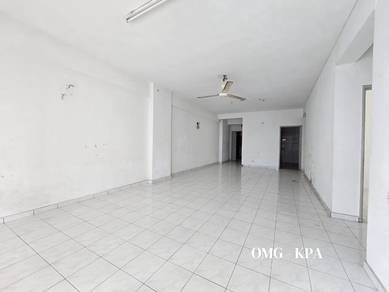 Condominium For Sale in Dynasty Condo (Dinasti Klang)