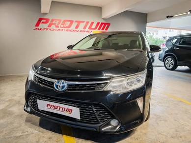 Toyota Camry HYBRID PREMIUM in Seri Kembangan, SGR