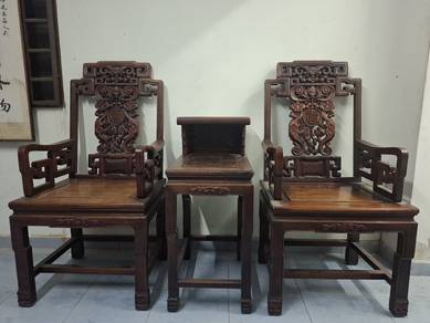 Set Kerusi Kayu Huali Ukiran (3 Pieces)
