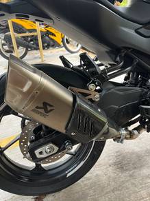 EXHAUST AKRAPOVIC (slip on)