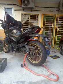 Modenas Dominar D400
