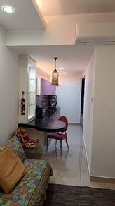 Condominium For Rent in Residence 8
